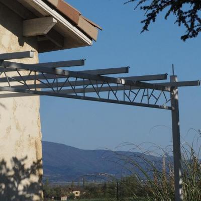 Pergola blanche